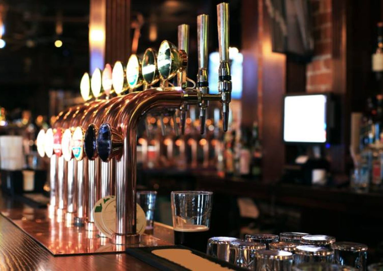 Image of Full Service Restaurant & Bar with Real Estate Available