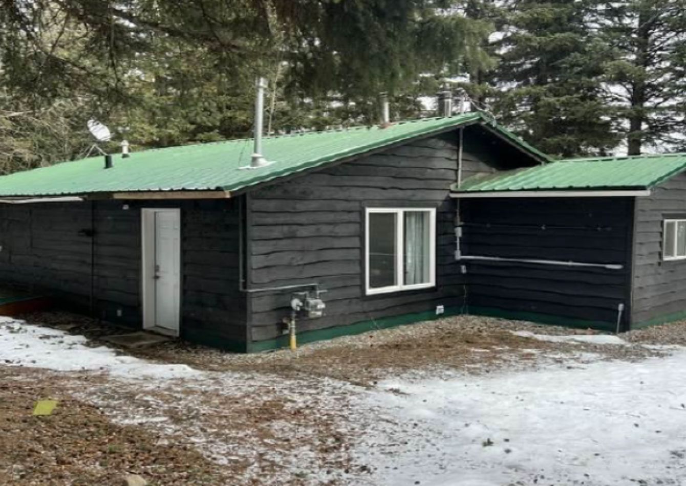 (fvwSxGteT8i2FlEx7JubI)Glamping%20image%203.png
