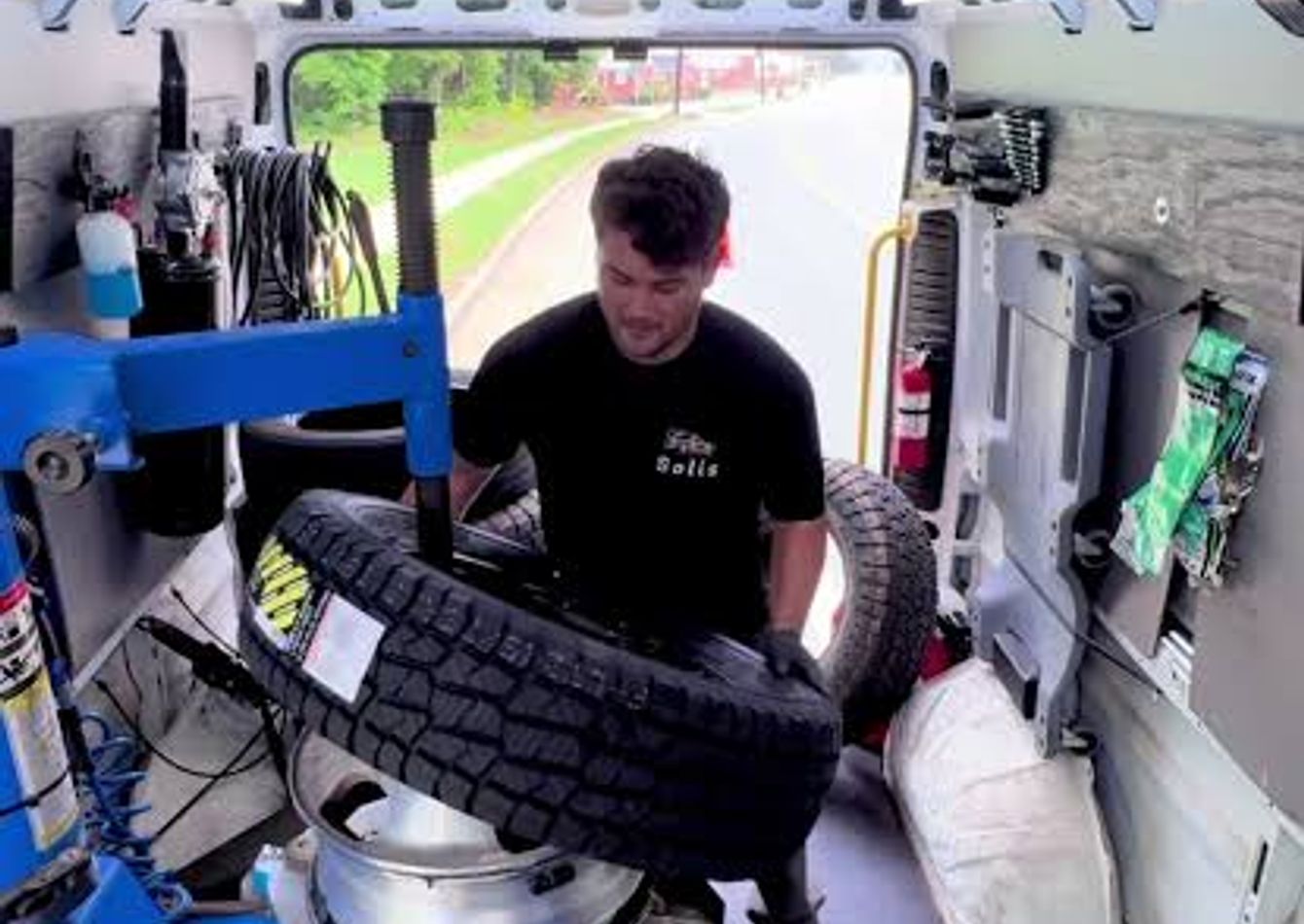 Image of Tire installation done by Mobile Van 