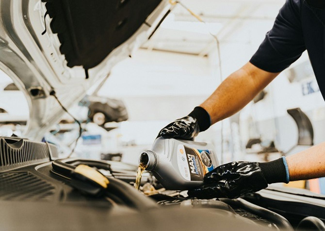 Image of Auto Repair and Transmission Service Business - SDE $266k incl Real Estate