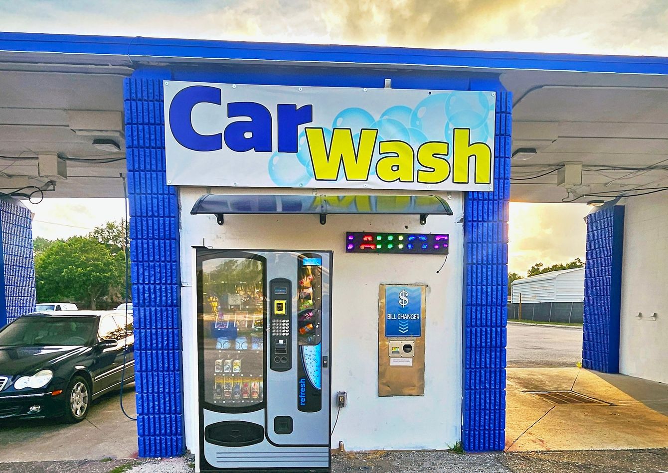 Image of New 4-Bay Car Wash – Unmanned, No Employees, Favorable Lease, Immediate Income