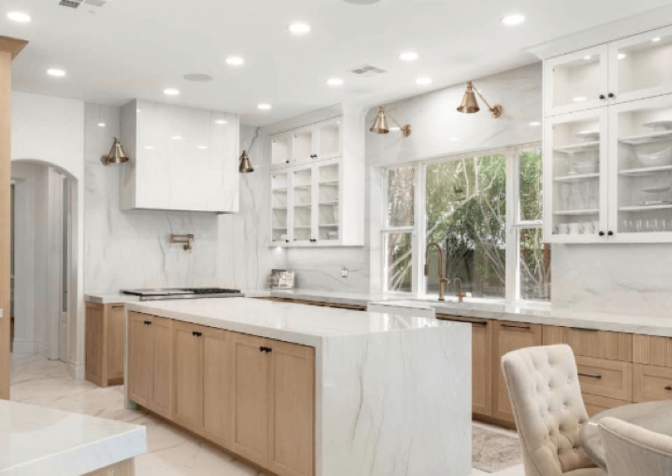 (G08oKxjd2F3eCQuE2xQ1f)Kitchen%20picture.png