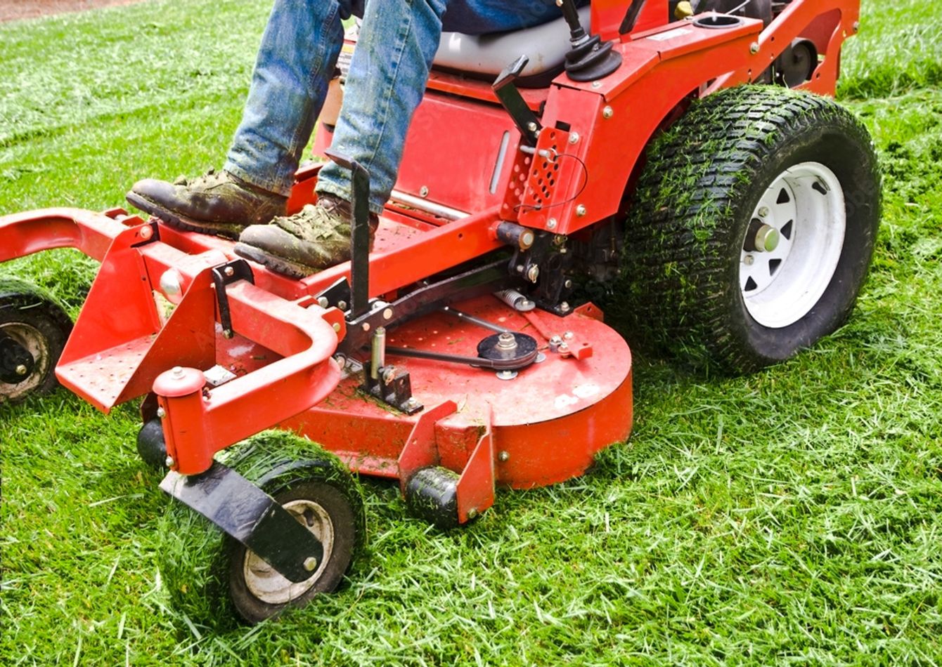 Image of Like Money? $400K NET earnings - N. Orlando Commercial Lawn Care