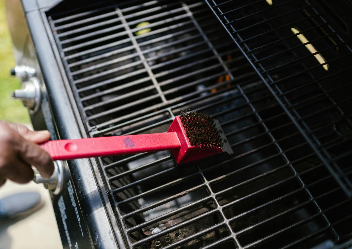 Image of Highly Profitable, Mobile Outdoor Grill Cleaning and Repair Service!