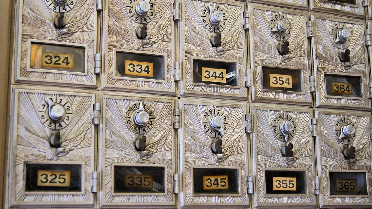 Image of Recession Resistant Licensed Mail Center In Retail Store - SC2216