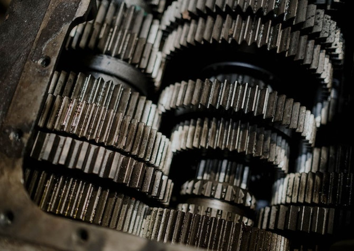(gr86Qv6OfU2cSBKL5dMU4)large-53314-Conveyor-Belts.jpg.jpg