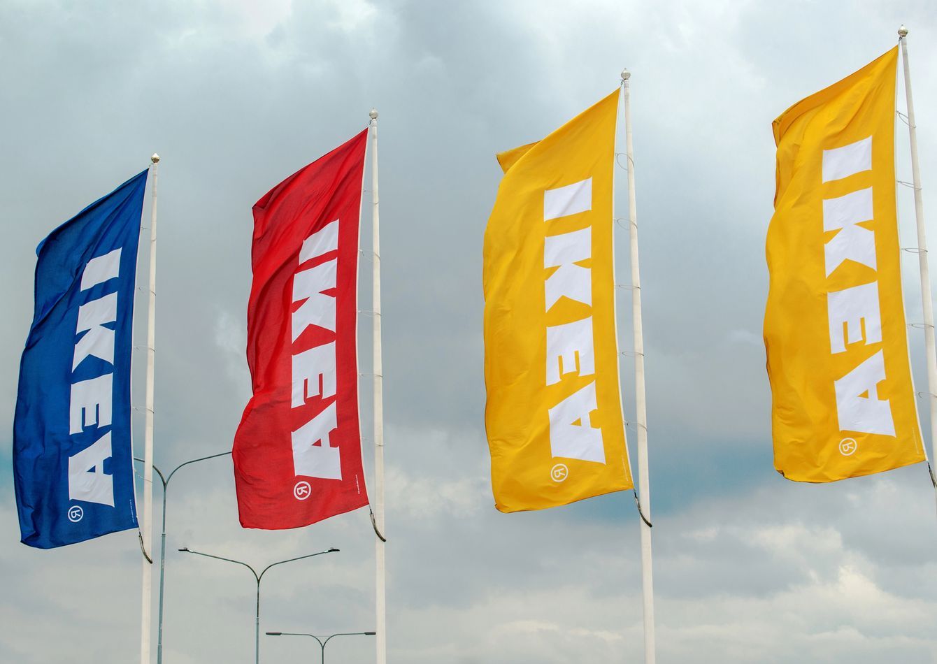 (I8zNUkuDaBlPjOxeQaTsR)large-Banners-Flags-jpg.jpg