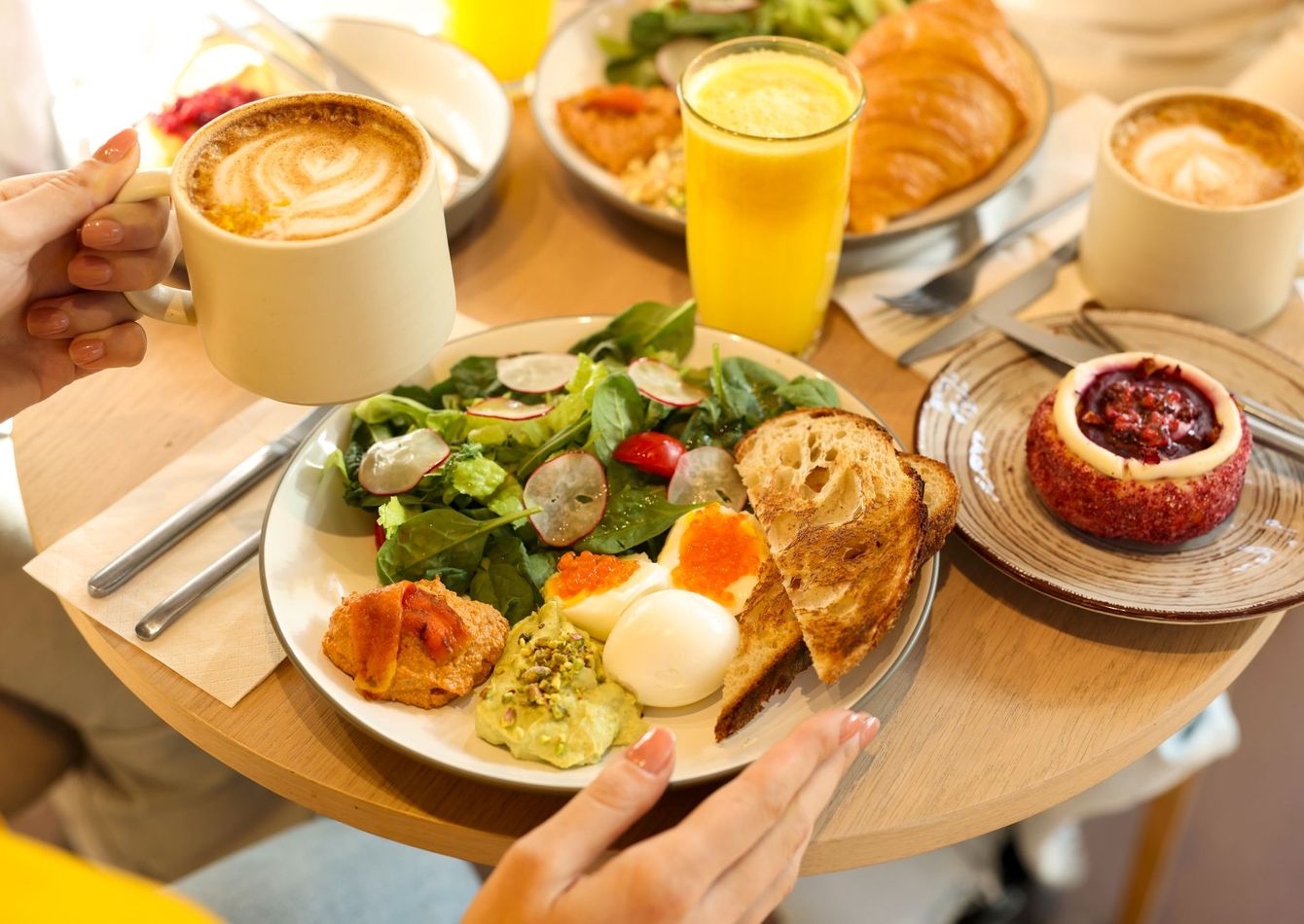 Image of Upscale Neighborhood Restaurant – Profitable, Turnkey Operation