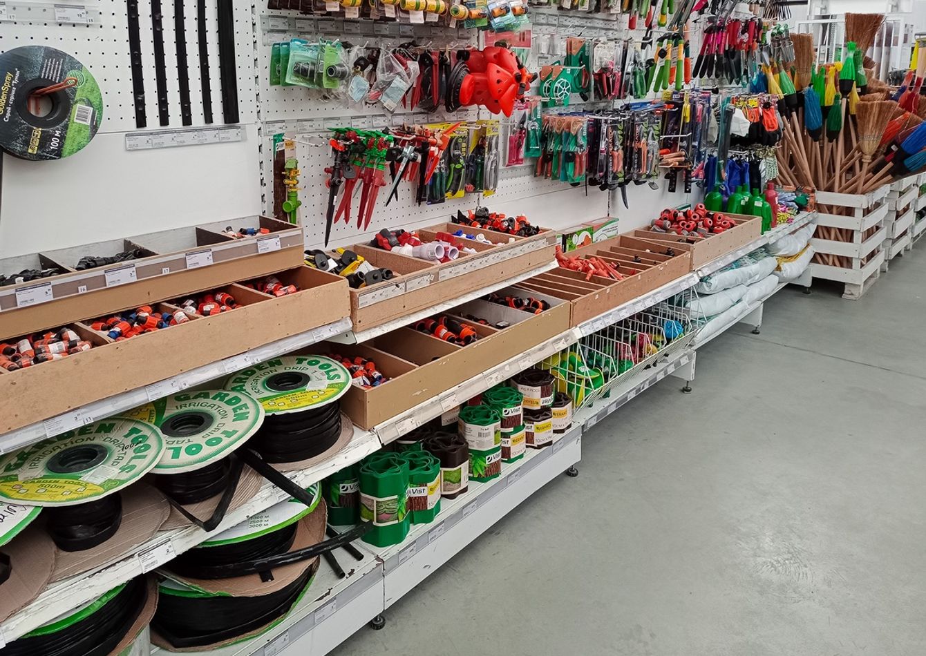 Image of Established Oilfield Supply, Hardware & Repair Business