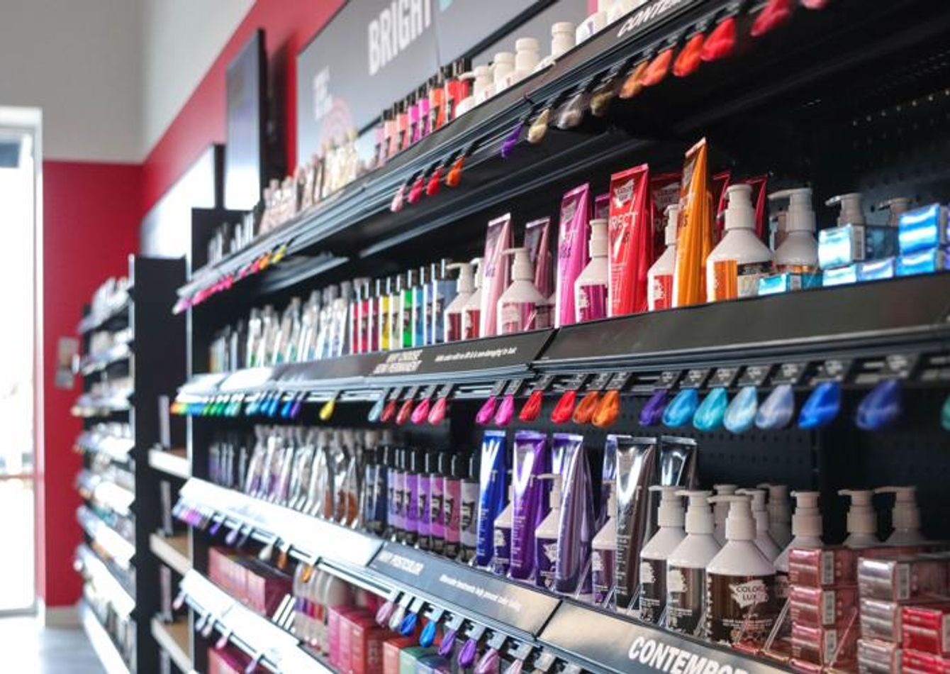 Image of Northern California Beauty Retail Store and Full-Service Salon - SC2238