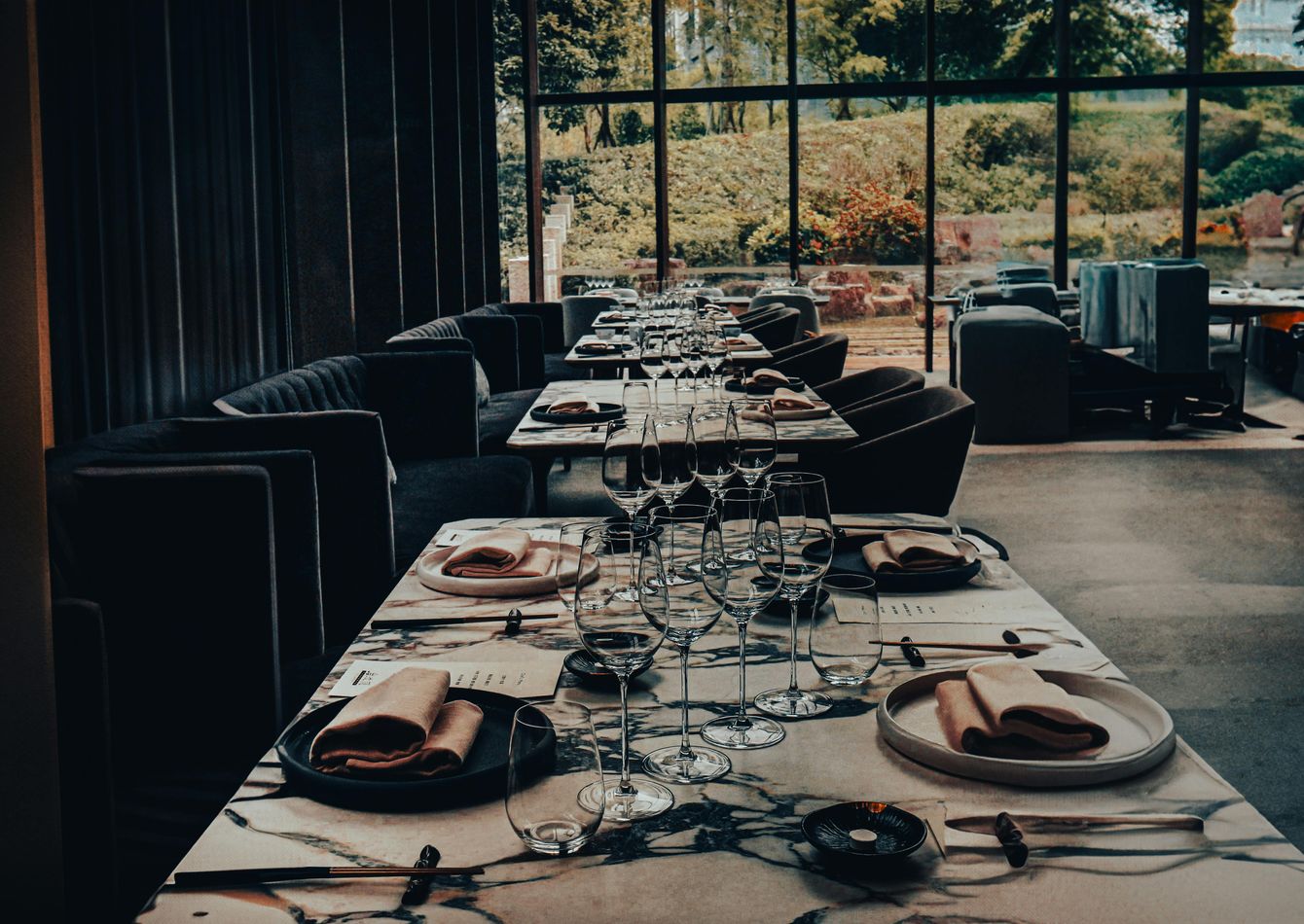 Image of Established Upscale Fine Dining   N1058