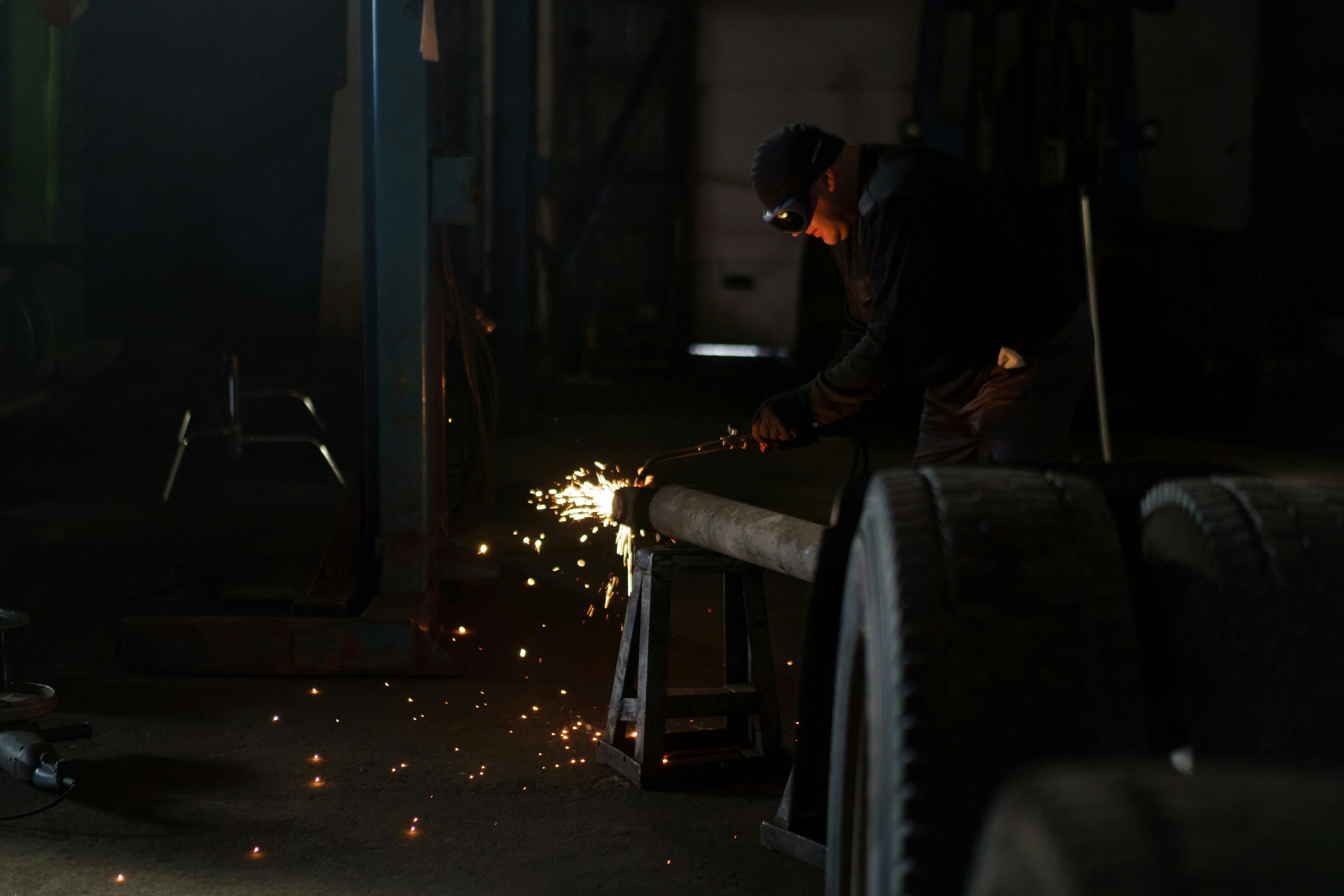 Image of Industrial Metal Cutting