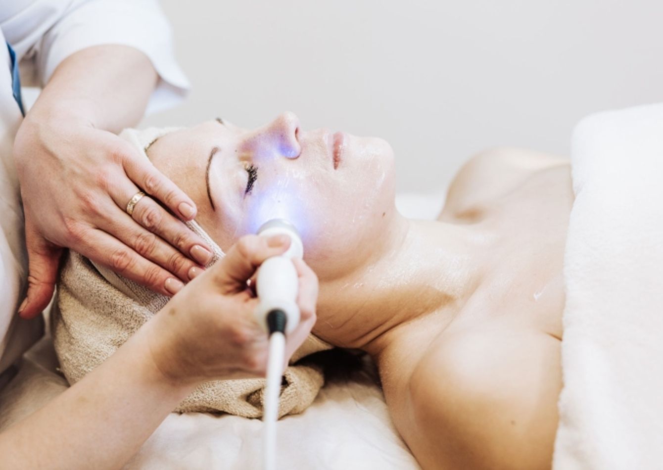 Image of Highly Rated Twin Cities Medical Spa – $1.3M Asking Price – Nearly $400K Cash Flow! 56946