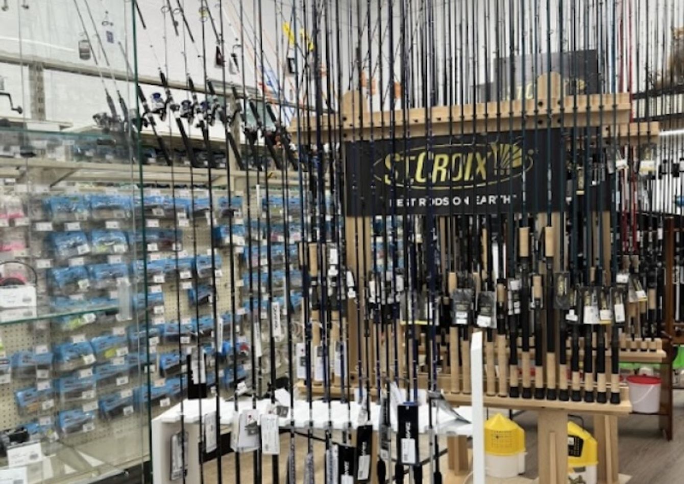 (hDDqJHAxnF9llI7CxywQ1)listing_page_industry_fishing.jpeg
