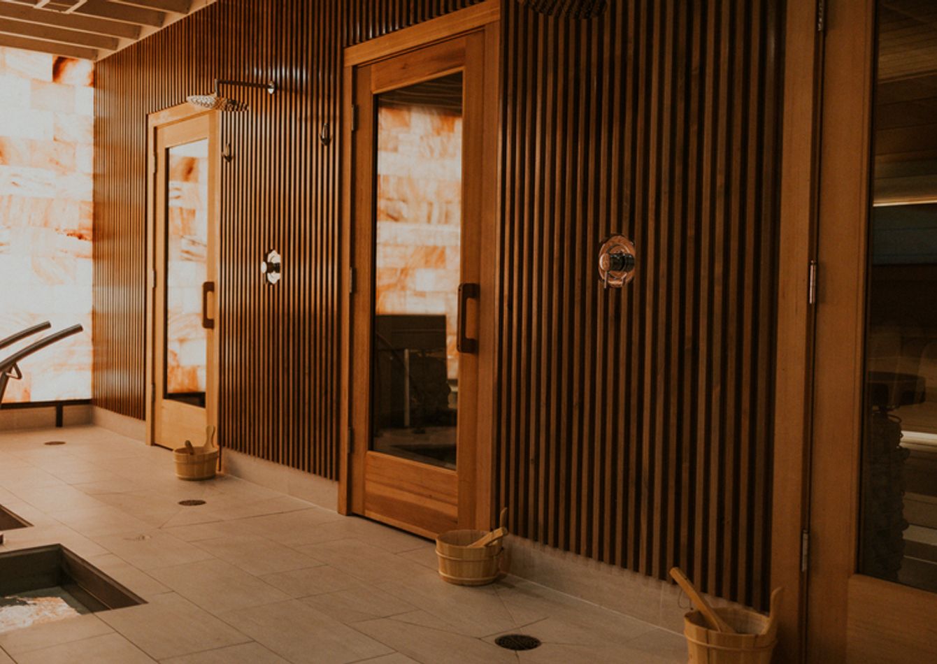 Image of Luxury preventative therapies: sauna, cold plunge, IV therapy, breathwork, DEXA Scan