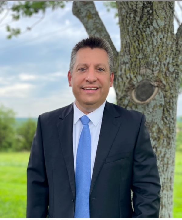 image of Rick Herrera Jr