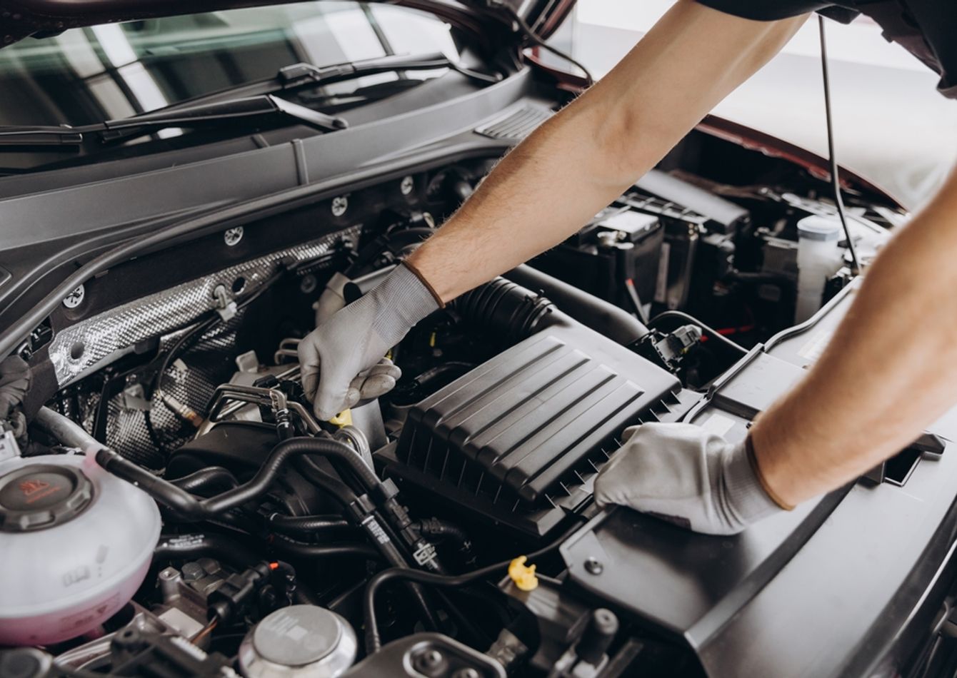 Image of SA1717 Specialty European Auto Repair Business with Property