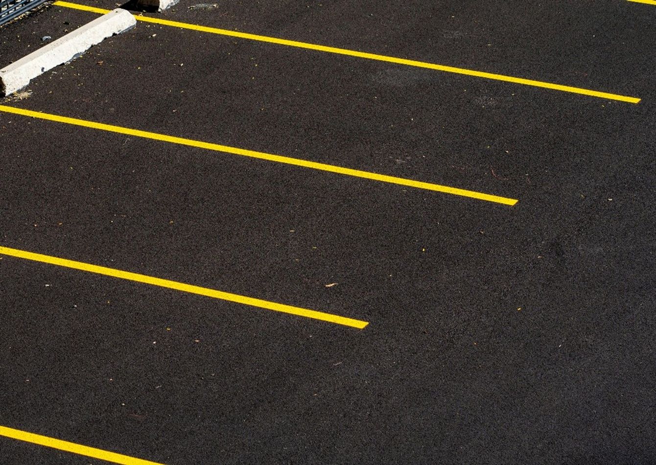Image of Asphalt Contractor Listing ID: N-1032