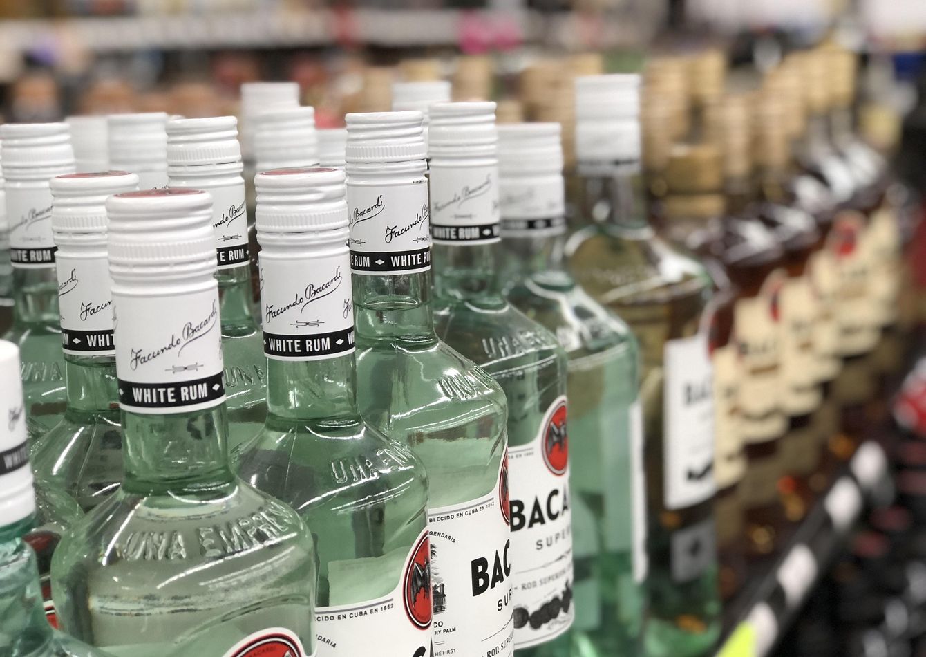 (LLHt79JOZ8XafO0MQrWZg)Barcardi%20at%20Liquor%20Store.jpg