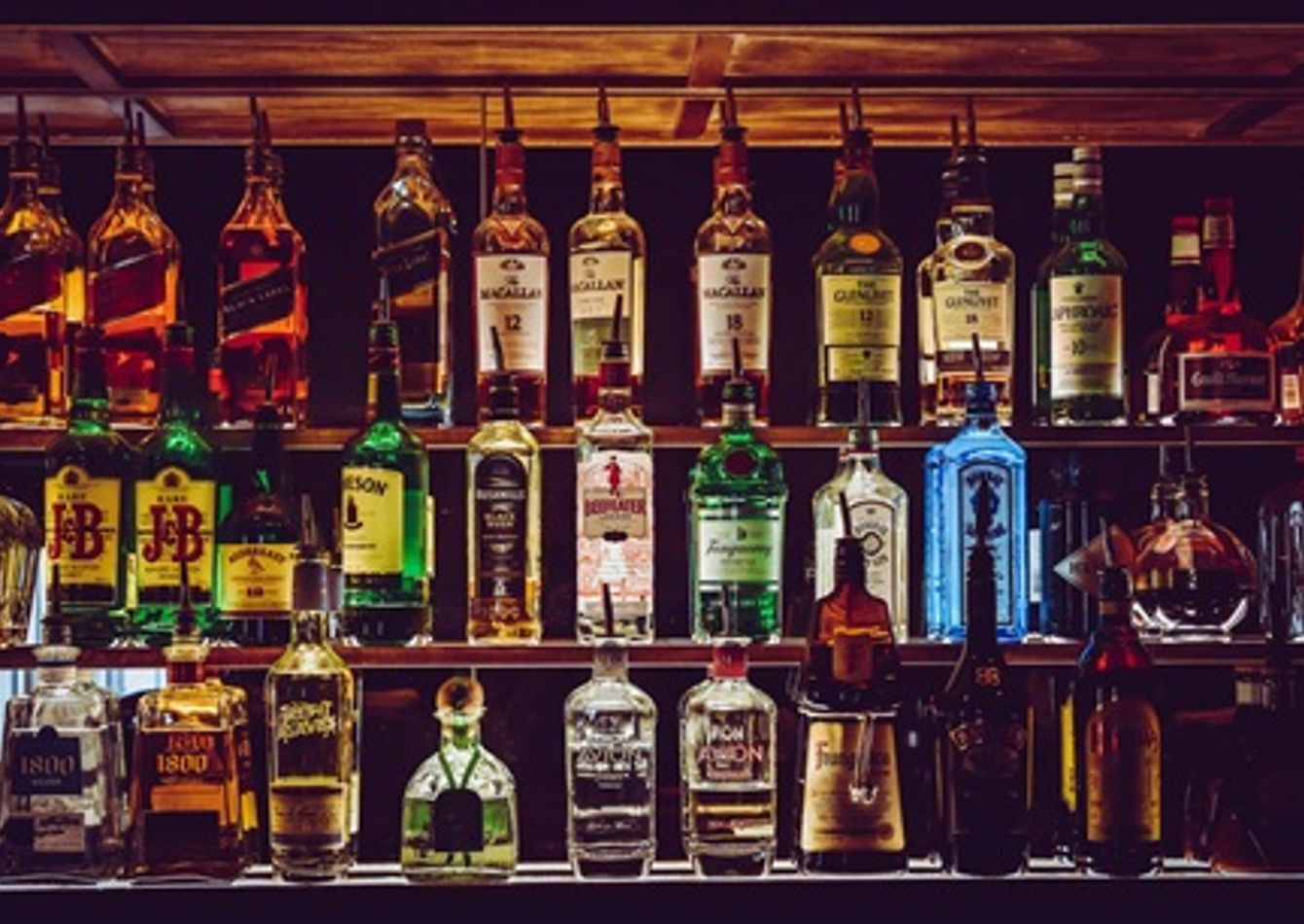 Image of Series 6 Bar Opportunity: Real Estate + Liquor License + Lifestyle