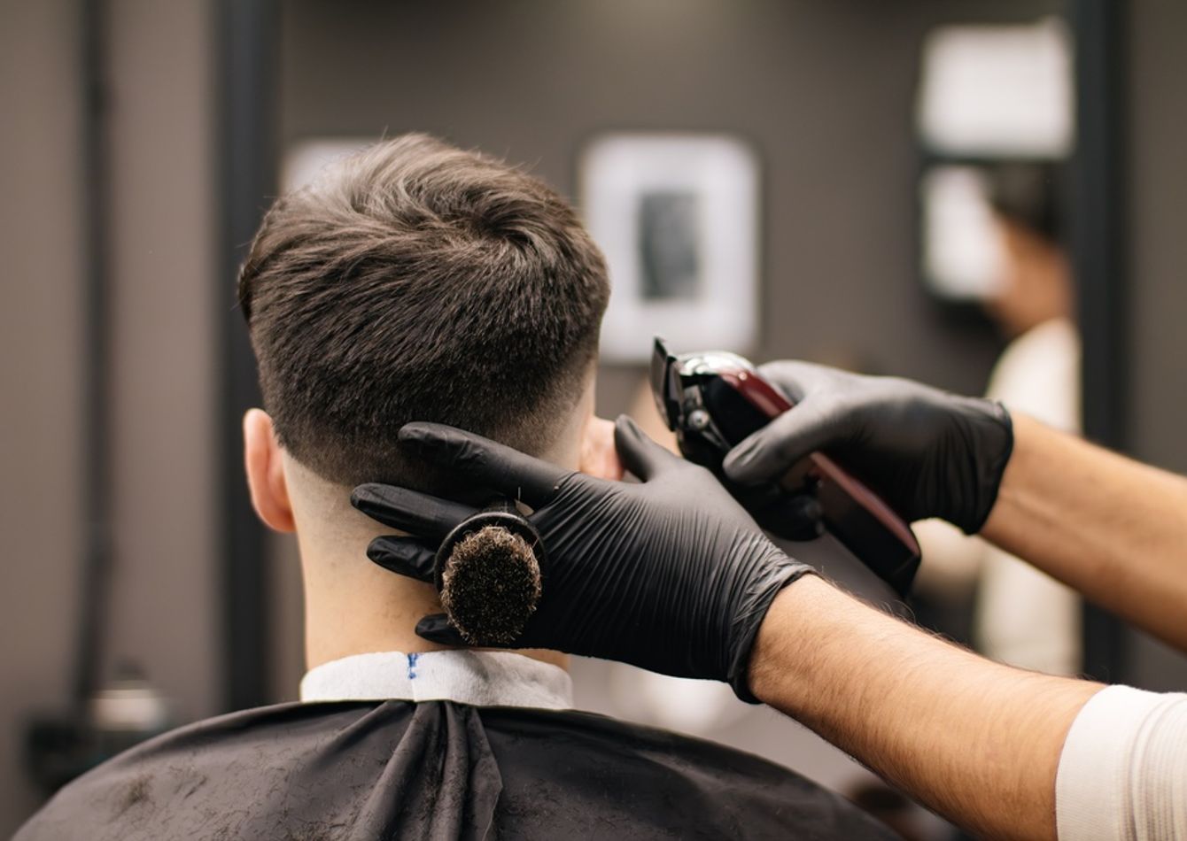 Image of Established High-End Men's Grooming Salon in the Chicagoland Market 59819