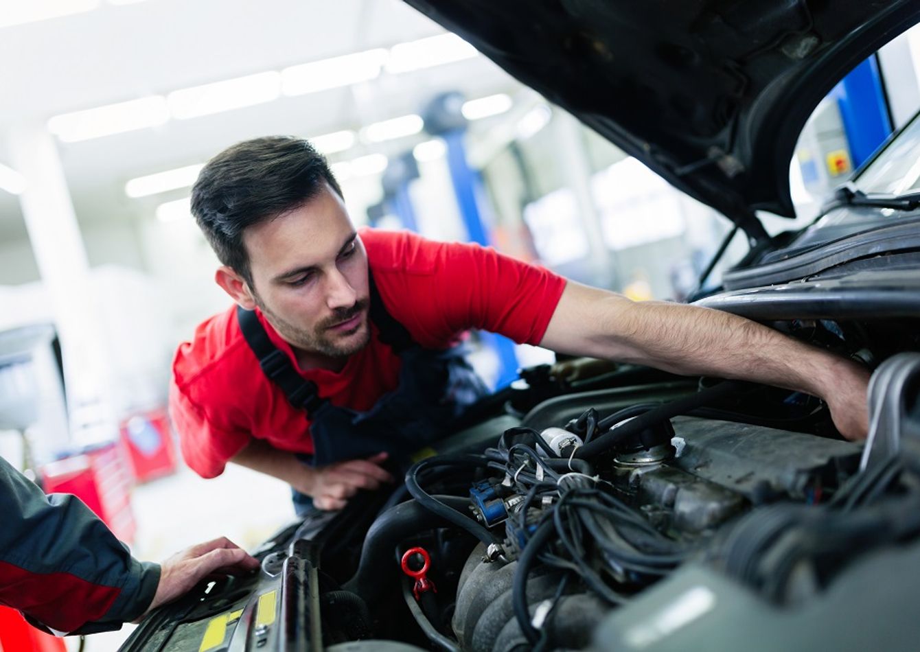 Image of Great Auto Repair Business with Real Estate Included